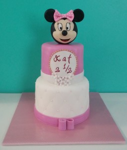 minni mouse cake